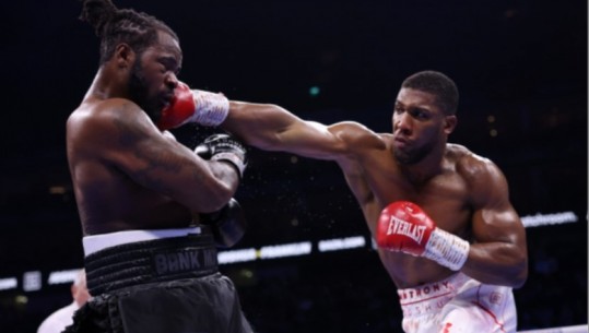 Anthony Joshua mund Jermaine Franklin, britaniku rikthehet me një fitore me pikë