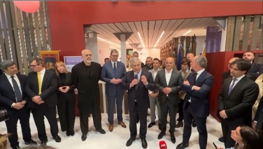 Ministrja Krifca: 75 etiketa vere shqiptare në panairin më të madh të verërave “Vinitaly 2023”