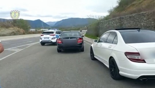 VIDEO/ 'Formula 1' në rrugën e Mulletit, policia ndalon dhe gjobit 11 drejtues automjetesh