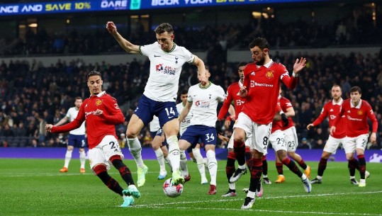 Tottenham-Man United prodhon spektakël, por jo fitues! Everton dhe Southampton drejt rënies, Fiorentina në finalen e Kupës (GOLAT)