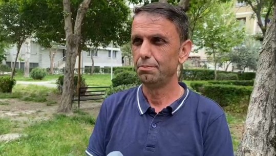 Dhunoi ish-vjehrrën dhe thjeshtrin dhe u dogji banesën, dorëzohet në polici dhëndri: S’e dogja unë shtëpinë, e ka stisur vjehrra