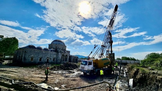 Xhamia e Plumbit në Shkodër kantier ndërtimi, vijon puna për restaurimin me fondet e Turqisë (FOTOT)