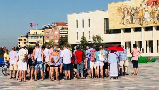 'Pushtimi i dytë' i Shqipërisë, 310 mijë italianë në 6 muaj, na 'braktisin' serbët