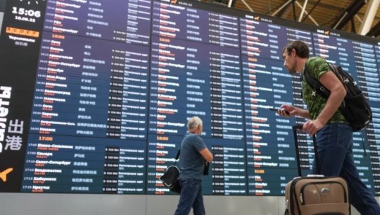 Lufta/ NATO takim ‘sekret në Kiev? Sulm me dron në Moskë, mbyllen përkohësisht aeroportet! Bomba ruse në Kherson