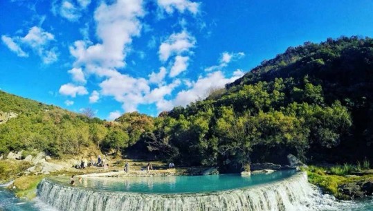 Dy vendet në Shqipëri që rrëmbyen 50% të turistëve këtë vit!