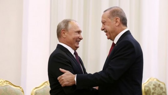 Lufta/ Takimi Putin-Erdogan, Moska e hapur për negociata mbi marrëveshjen e grurit! Putin: Jemi gati për t’iu ribashkuar marrëveshjes së grurit nëse Perëndimi respekton angazhimet e tij