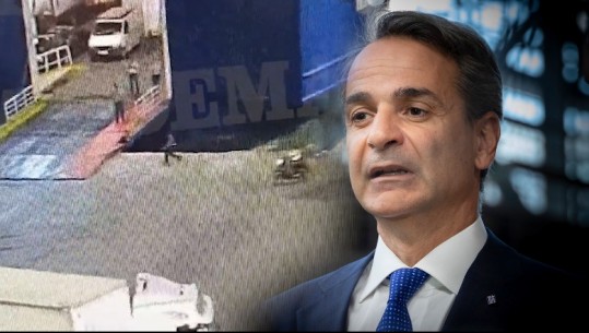 Stafi i tragetit s'e la të hipte dhe e hodhi në det e mbyti 36 vjeçarin, Mitsotakis: Neveri dhe tmerr për ngjarjen e rëndë! Drejtësia do veprojë