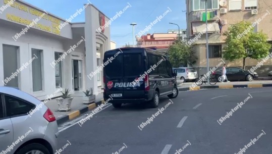 Vlorë/ Rreth 50 të shoqëruar nga operacioni anti-drogë! Sekuestrohet kokainë e armë zjarri