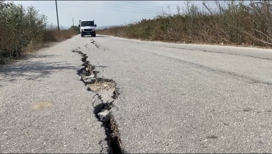 Pamje të frikshme, rruga e Patosit çahet në dysh! Banorët: Bashkia të vërë dorë, rruga do vrasë njerëz