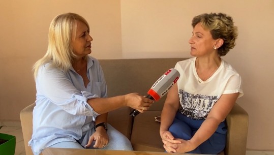 Beteja e vështirë e Mirelës me kancerin e gjirit, 49-vjeçarja: Kontrolli shpëton jetë! Unë bëra gabim, e kapa në gradën e dytë  