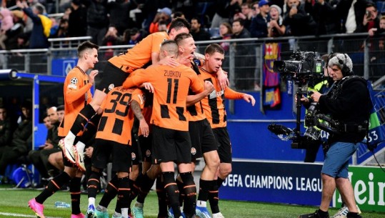 Befasi në Hamburg, Shakhtar mund 1-0 Barcelonën në Ligën e Kampioneve (VIDEO)