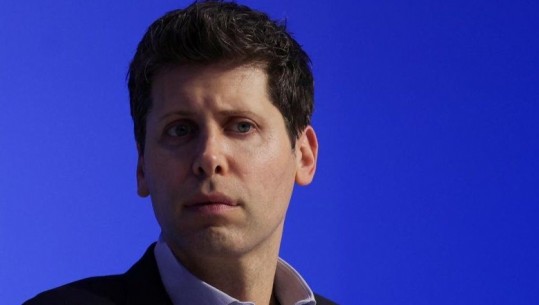 OpenAI ‘kthesë’! Pesë ditë pas shkarkimit, rikthen shef ekzekutiv Sam Altman