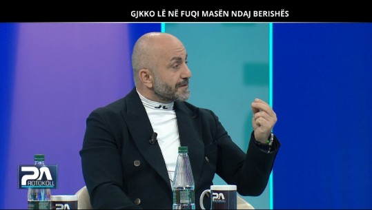 Berisha refuzon të përballet me drejtësinë, avokati: I kanë lënë gjykatëse femra, do e kapin për veshi dhe do e çojnë në SPAK