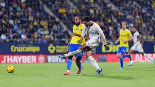 Real Madridi e kthen në stërvitore, 'Galaktikët' fitojnë me tre gola dhe i marrin Gironas kreun e La Ligës (VIDEO)