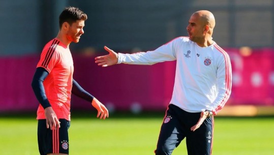 Pep Guardiola lëvdon Xabi Alonson: Punë fantastike, titulli në duart e tyre