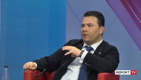 ‘Zelensky, i vetmuar’, Galdini: Lufta në Ukrainë do përfundojë shpejt! Rusia do të fitojë