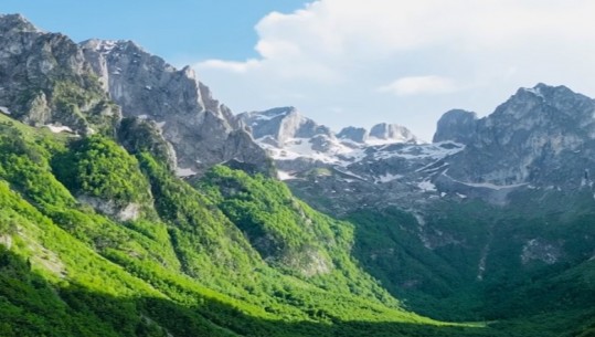 Pranvera troket në alpet shqiptare, pamje mahnitëse