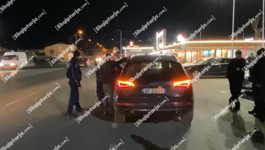 VIDEO/ Vrasja e Gentian Bejtes, policia dhe FNSH kontrolle ‘blic’ në Fushë Krujë