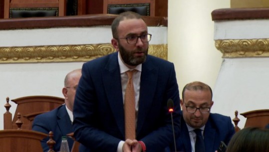 ‘Pse lidhesh pas pantallonave të Ramës?’, Bardhi i përgjigjet Xhaçkës: Ke frikë të përballesh me drejtësinë, mandatin e ke antikushtetues