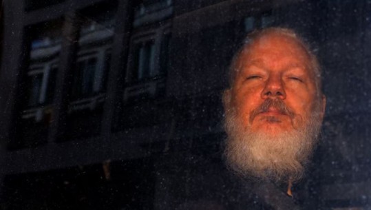 Britania vendos sot nëse themeluesi i WikiLeaks, Assange do të ekstradohet në SHBA