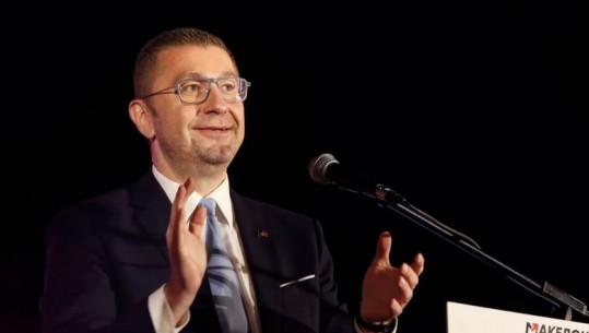 Mickoski: E respektojmë marrëveshjen me Greqinë, këtë ta bëjë edhe Athina