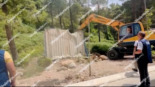 VIDEO/ IKMT aksion në në Bypass-in e Vlorës, prish kjoskat dhe objektet pa leje 