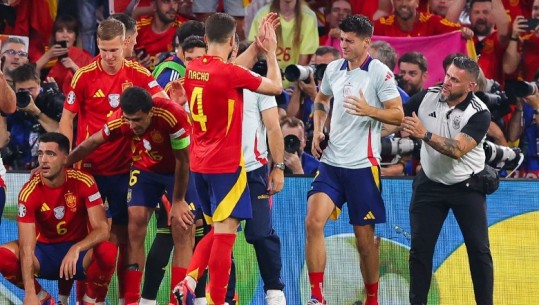 Euro 2024/ U dëmtua në fundin e ndeshjes nga roja i sigurisë, Morata del nga fusha duke çaluar