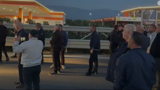 Protesta e opozitës, disa të shoqëruar edhe në Lezhë pasi bllokuan rrugën në Milot