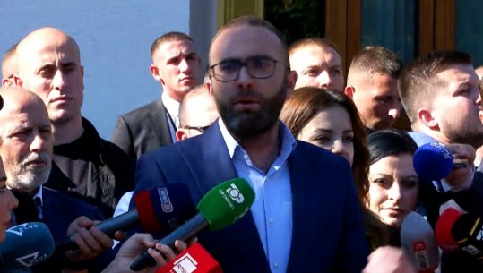 Bardhi i përgjigjet Spiropalit për dialog: Nuk komunikojmë me zëdhënësit e Pëllumb Gjokës