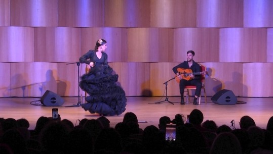 Kërcimtarja më e mirë e flamenkos, nga Spanja në Tiranë. Koncerti në javën spanjolle nderon viktimat në Valencia