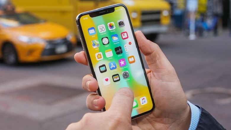 iPhone X nuk ka treg, Apple përgjysmon prodhimin