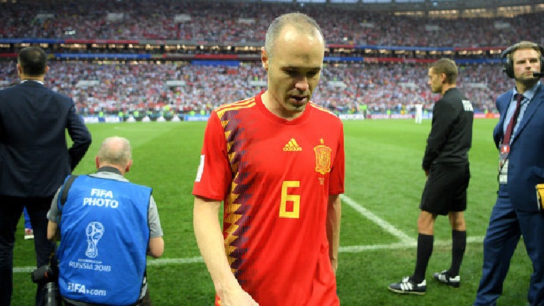 Iniesta kokëulur pas eliminimit, njofton largimin nga kombëtarja: Ndonjëherë fundi s'është ashtu siç e ëndërron!