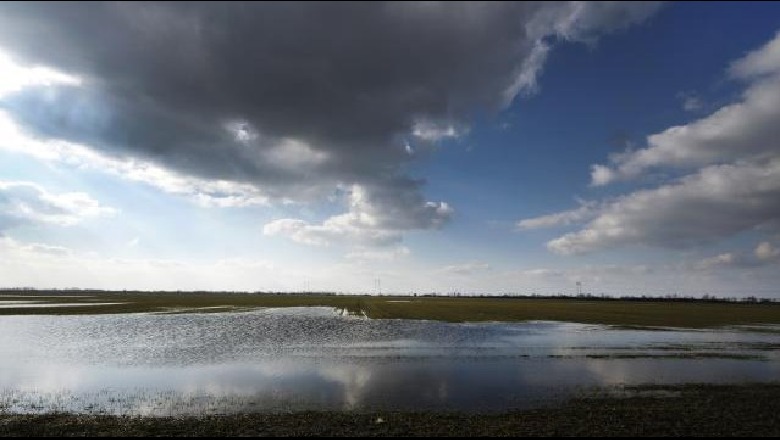 Moti sjell sërish surpriza, ja çfarë parashikojnë meteorologët pas shiut të rrëmbyeshëm