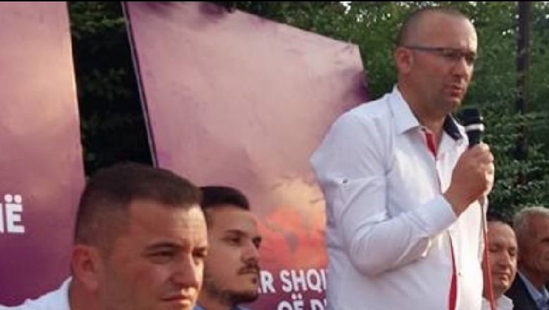 Humb mikun në aksidentin e Dajçit, deputeti socialist: Nuk më besohet, s'do t’i harroj kurrë të qeshurat në konviktin e shkollës