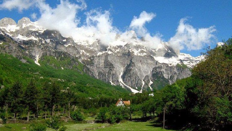 'Europa që nuk e dinit se ekzistonte'! Media greke rendit 9 vendet që duhen vizituar në Shqipëri