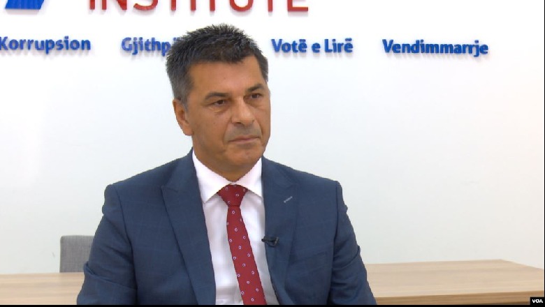 Kryeziu: Partitë politike të shpalosin qëndrimet për tarifat dhe bisedime me Serbinë