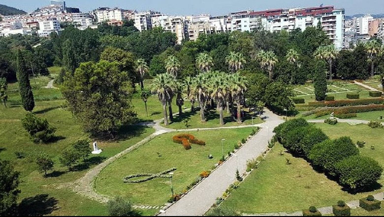 Skandali me Kopshtin Botanik/ Si po zhduken të ardhurat e fituara nga biletat