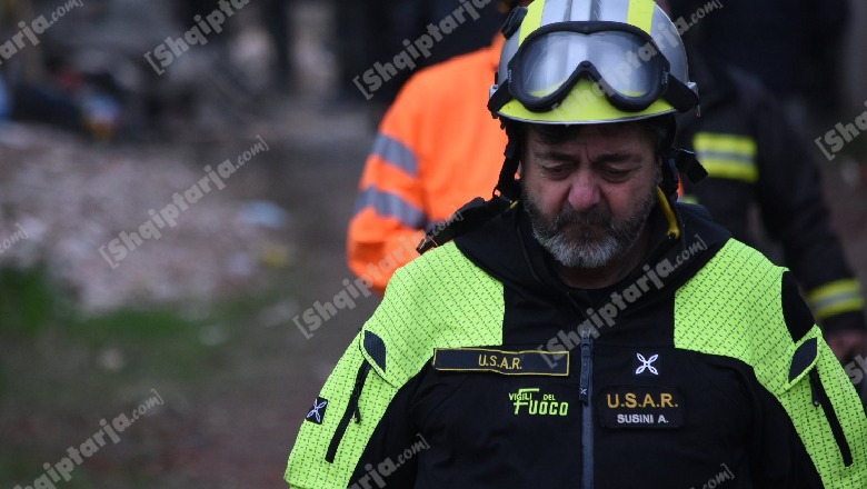 Shpresë në fytyrat e trishtuara të HERONJVE për të nxjerrë edhe jetën e fundit nga rrënojat (FOTO)