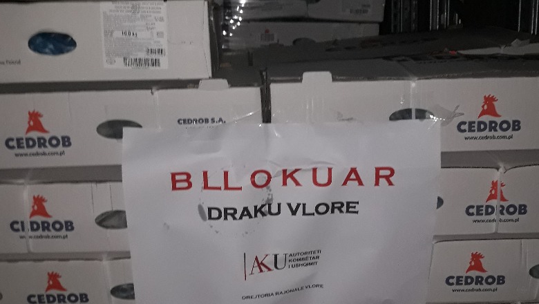 Bllokohen në Vlorë 2130 kg mish pule me salmonelë, erdhi nga Polonia