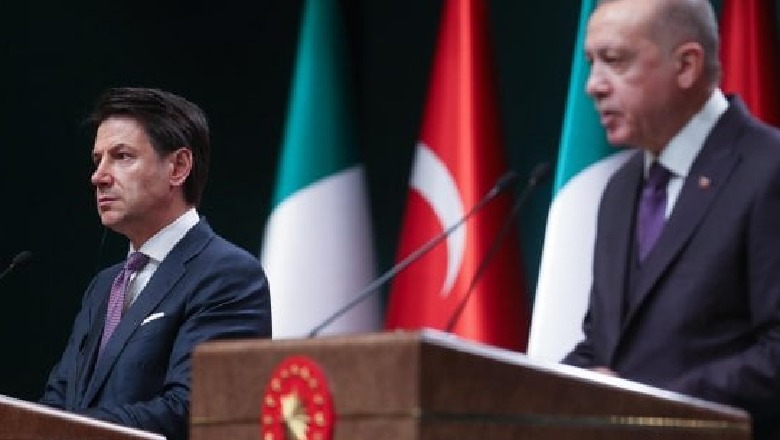 ‘Stop trupave turke, Moska mbikëqyrëse’ - Pikat e marrëveshjes Sarraj-Haftar për Libinë. Conte dhe Erdogan: Rrugë e përbashkët me OKB-në 