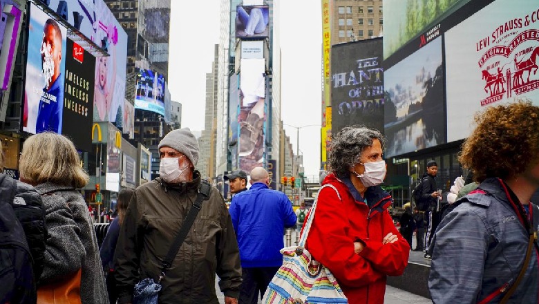 Koronavirusi, frikë në New York. Kryetari i bashkisë: Përdorni biçikleta ose ecni në këmbë. Mbi 110 mijë të infektuar në botë