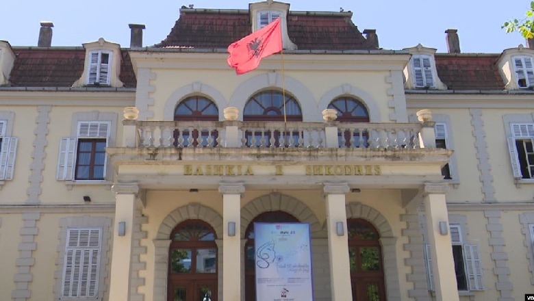 Bashkia Shkodër reagon për protestën e tregtarëve të Zdrales: Kushtet për tregti të papranueshme, po mundohemi të gjejmë zgjidhje