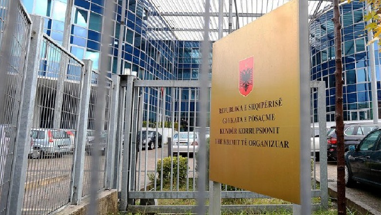 Dosja '339'/ Lejuan të votojnë në emër të 62 personave që ishin jashtë vendit, merren të pandehur 21 komisonerë të zgjedhjeve të 2017