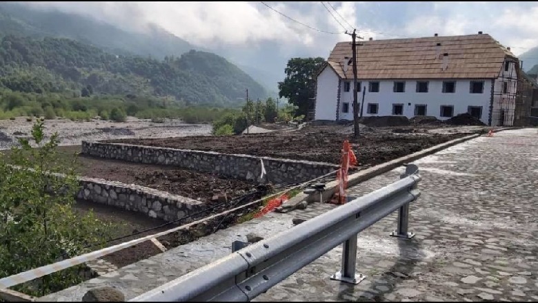 Nga Vermoshi në Borsh, Rama: Kantiere ndërtimi që prodhojnë e ofrojnë atraksione turistike (FOTO)