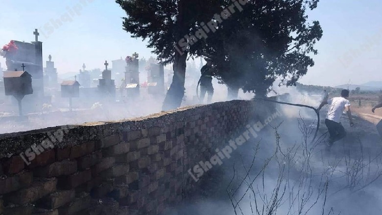 Zjarr pranë varrezave të Mesopotamit, rrezikohet monumenti i trashëgimisë kulturore (FOTO)