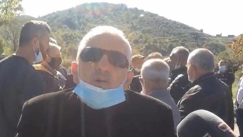 Rama thirrje për të dalë nga greva dhe uljen në bisedime, naftëtarët: Kryeministri të vij këtu të negociojmë, nuk dalim nga greva pa u zgjidhur halli ynë (VIDEO)