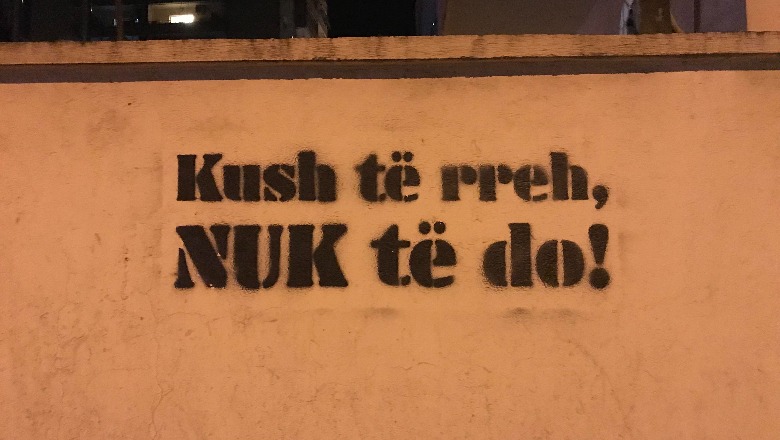 Kush të rreh nuk të do!