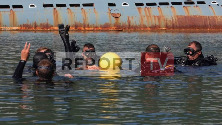 FOTO-LAJM/ Nëndetësja '105' në stërvitjen e 'Defender 2021', marinsat amerikanë dhe polumbarët shqiptarë në bazën e Pashalimanit