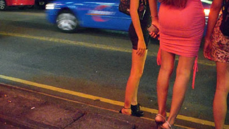 'Më drogonin me shiringa e më digjnin me cigare', rrëfimi i 40-vjeçares që u prostituua në moshë të re: Më linin në rrugë, ja sa paguhesha për një klient