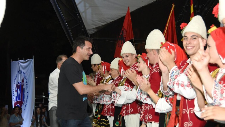 Ansamble nga e gjithë bota performojnë në Amfiteatrin e Tiranës, Veliaj: Gjërat që na bashkojnë janë më të forta se ato që na ndajnë